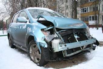 2005 Toyota ist Photos