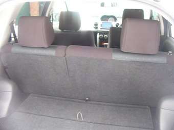 2005 Toyota ist Pictures
