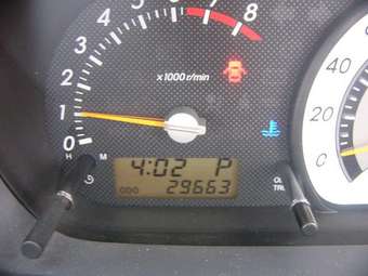 2005 Toyota ist Photos