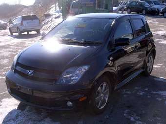 2005 Toyota ist Pictures