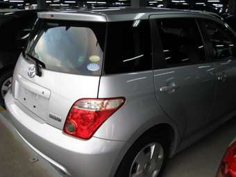 2005 Toyota ist Pictures