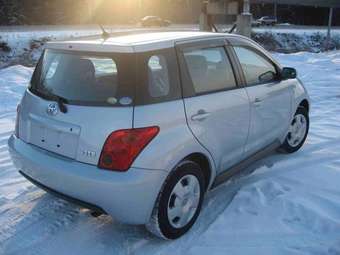 2005 Toyota ist Images