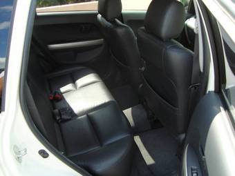 2005 Toyota ist Photos