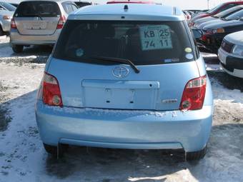 2005 Toyota ist Pictures