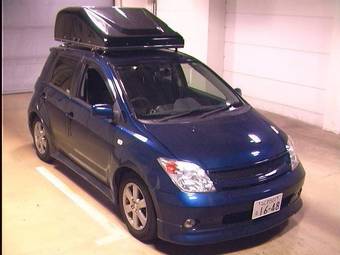 2005 Toyota ist Pictures