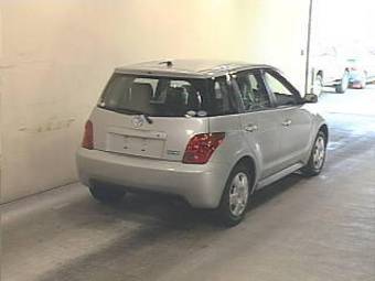 2005 Toyota ist Pics