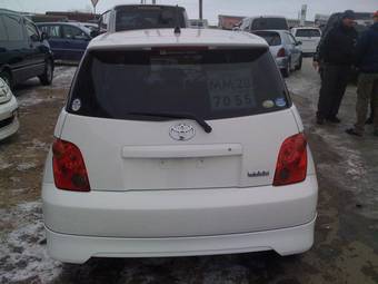 2005 Toyota ist Photos