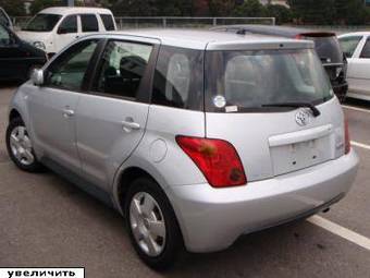 2005 Toyota ist Pictures
