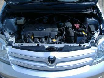 2005 Toyota ist Wallpapers