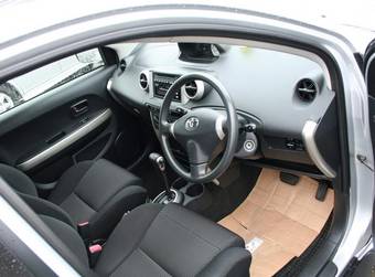 2005 Toyota ist For Sale