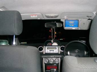 2005 Toyota ist Pictures