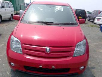 2005 Toyota ist Pictures