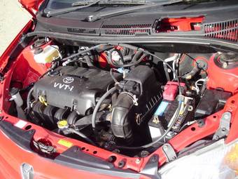 2005 Toyota ist Images