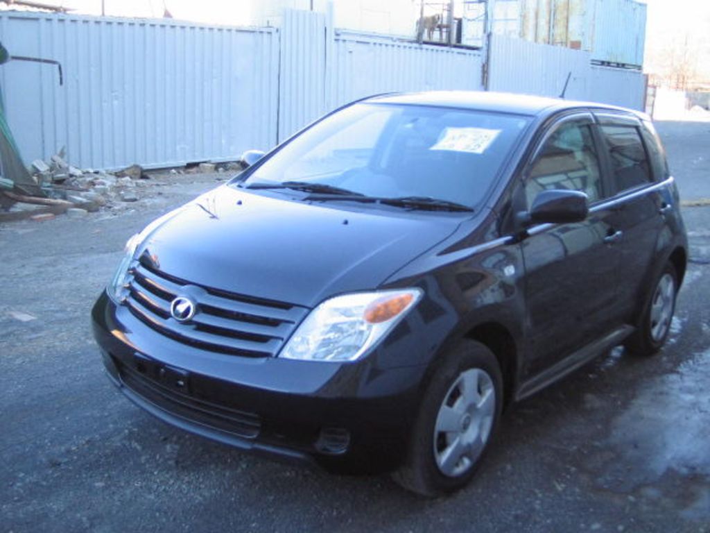 2006 Toyota ist