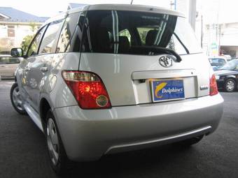 2006 Toyota ist Photos