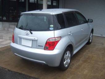 2006 Toyota ist Images