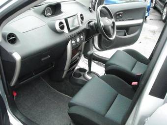 Toyota Ist 2005 Interior