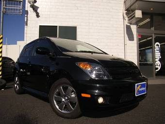 2006 Toyota ist Photos