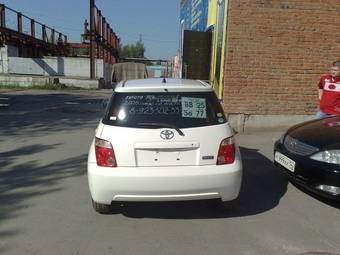 2006 Toyota ist Photos