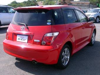 2006 Toyota ist Photos