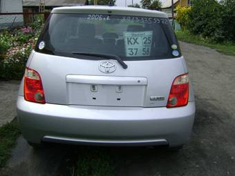 2006 Toyota ist Pictures