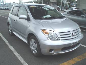 2006 Toyota ist Photos