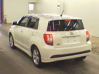 2008 Toyota ist Pictures
