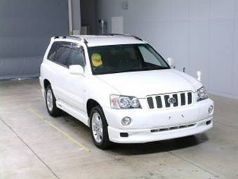 2000 Toyota Kluger V