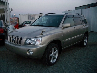 2001 Toyota Kluger V