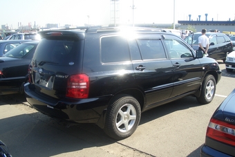 2001 Toyota Kluger V