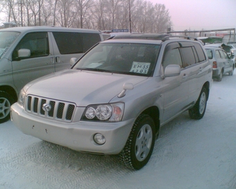 2001 Toyota Kluger V