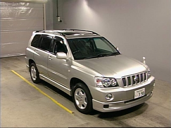 2001 Toyota Kluger V