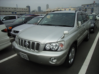 2001 Toyota Kluger V