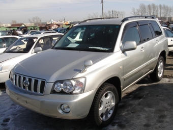 2001 Toyota Kluger V