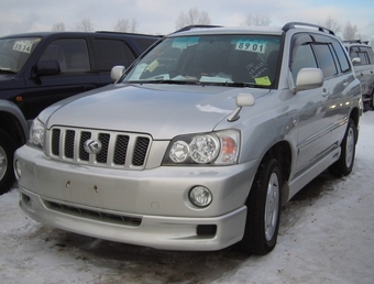 Toyota Kluger V