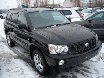 2001 Toyota Kluger V