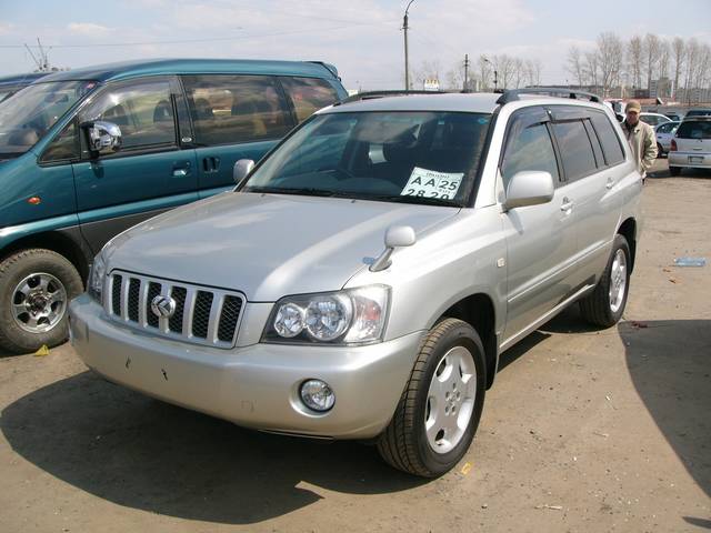 2001 Toyota Kluger V