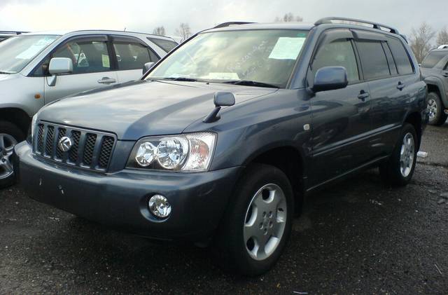 2001 Toyota Kluger V