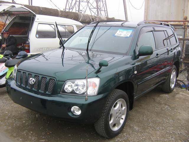 2001 Toyota Kluger V