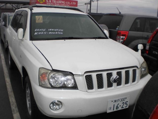 2001 Toyota Kluger V