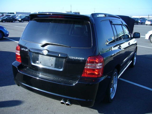 2001 Toyota Kluger V