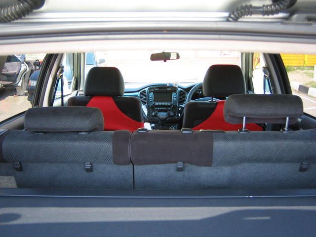 2001 Toyota Kluger V