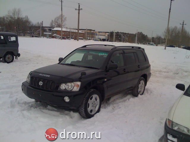 2001 Toyota Kluger V