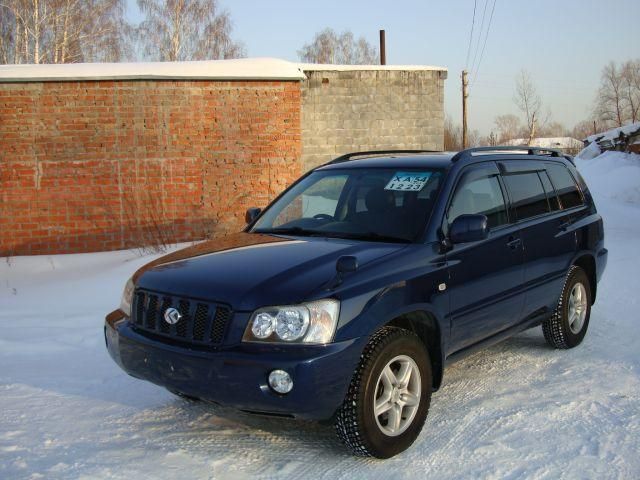 2001 Toyota Kluger V