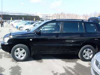 Toyota Kluger V