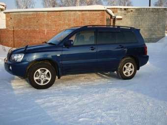 2001 Toyota Kluger V