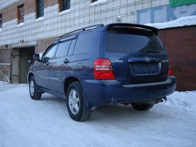 2001 Toyota Kluger V