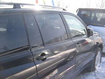 2001 Kluger V