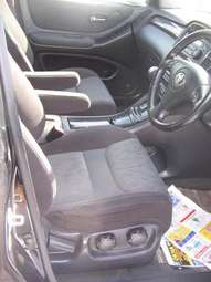 Toyota Kluger V