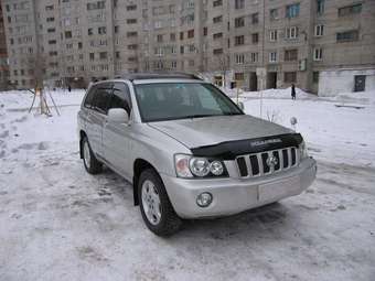 2001 Toyota Kluger V